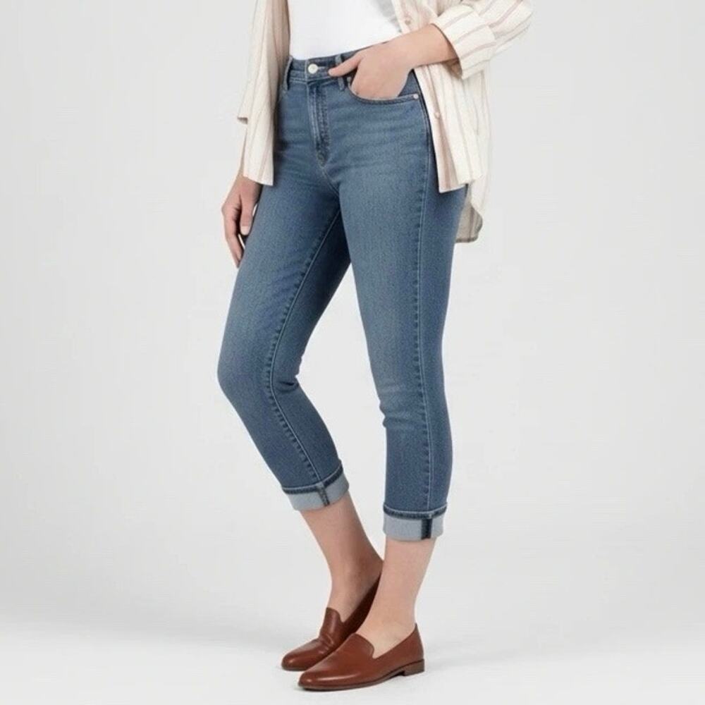 Jordache Women’s Skinny Crop Jeans Size 6 Blue Denim Stretch